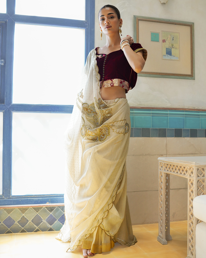 Pakeeza Lehnga