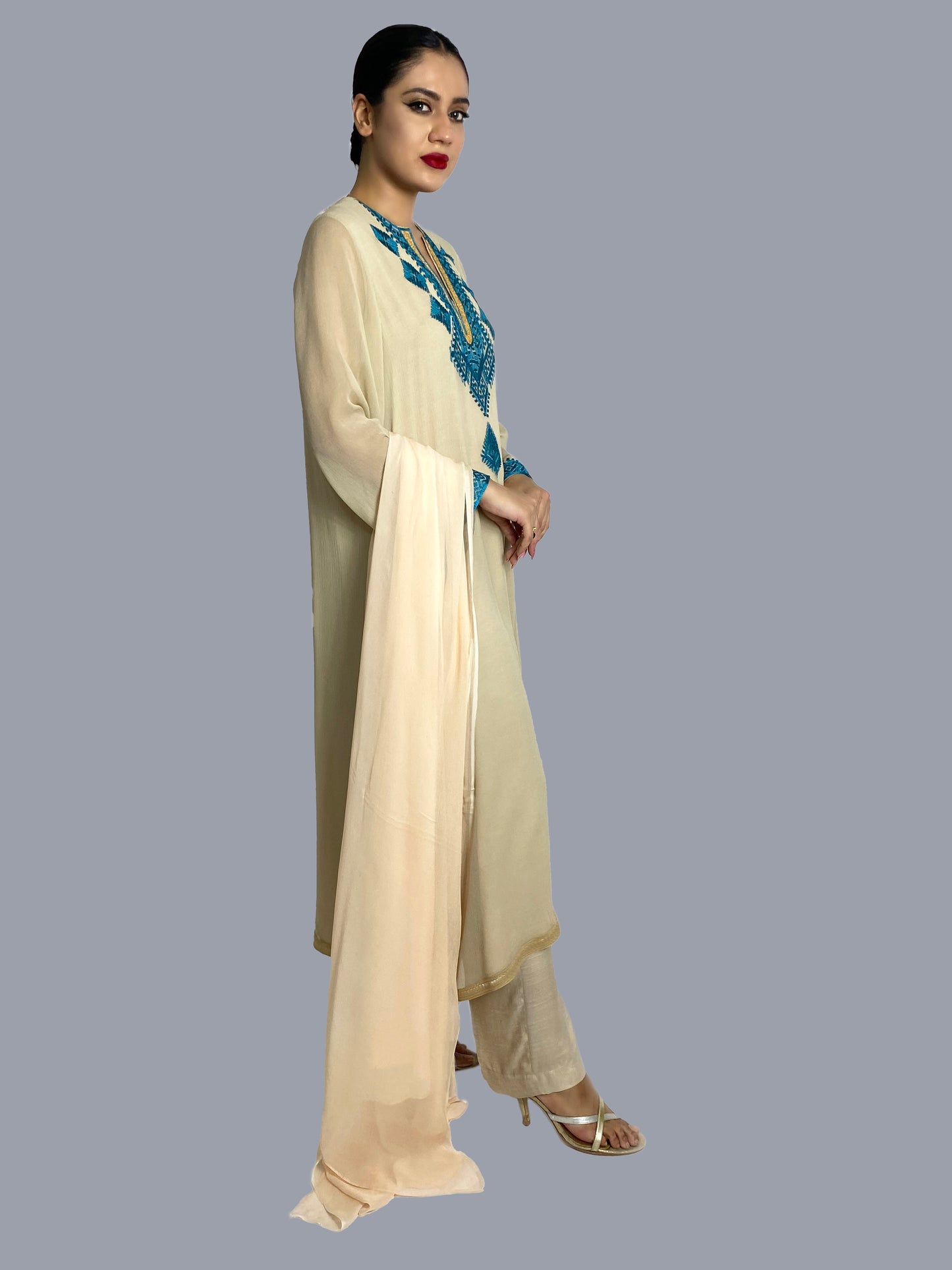 Beige & Turquoise 3Pcs Suit